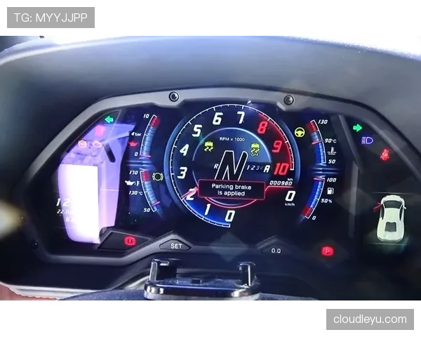 巴洛特利训练迟到被罚，转头晒出新买的兰博基尼