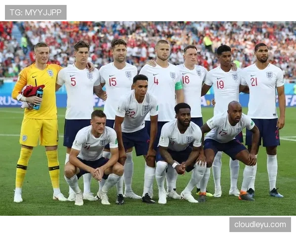 英格兰2026世界杯阵容预测：凯恩领衔，新星能否助三狮军团突破魔咒